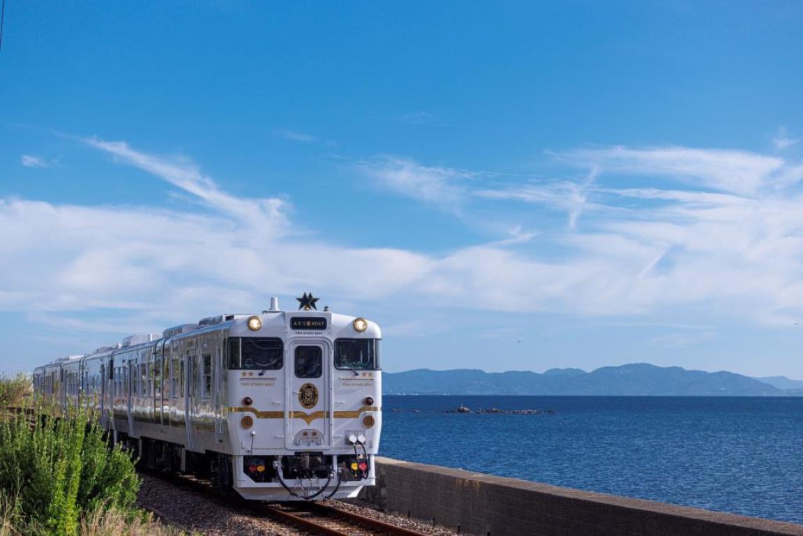 『「36ぷらす3」「ふたつ星4047」西九州新幹線「かもめ」 3つの列車でめぐる九州鉄道紀行 3日間』＜バス席相席なし＞【羽田空港発着】