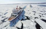 【流氷砕氷船おーろら号】見渡す限り白い流氷に覆われる自然の絶景を大型船から鑑賞(イメージ)