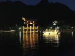 宮島夜遊！海上參拜嚴島神社