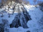【オシンコシンの滝】「双美の滝」とも呼ばれており「日本の滝100選」にも選ばれています