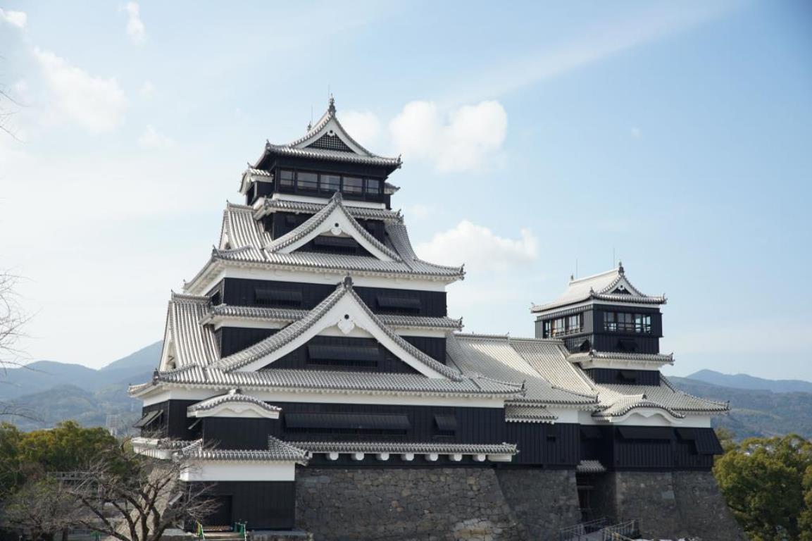 復旧後の熊本城天守閣(イメージ)
