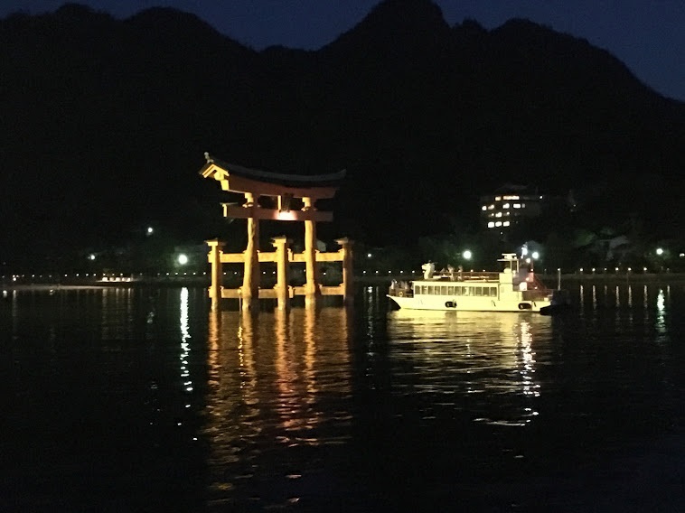 宮島ナイトクルージング！嚴島神社を海上参拝/イメージ※悪天候の場合中止となることがございます。