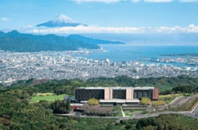 『2泊とも弊社Sランクホテルの富士山ビュー客室に約19時間以上滞在 富士山を望みながら過ごす大人の寛ぎ3日間』＜プレミアムステージ/ゆったり旅・ゆったり滞在＞　